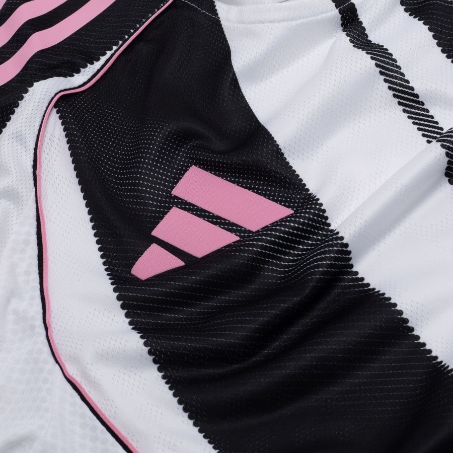 Juventus Home Shirt 2025/26 Authentic - Men's-SoccerKits Hub | Buy Soccer Jerseys Online