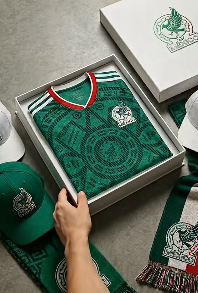 Mexico 2026 Home Jersey Fan Photo 3