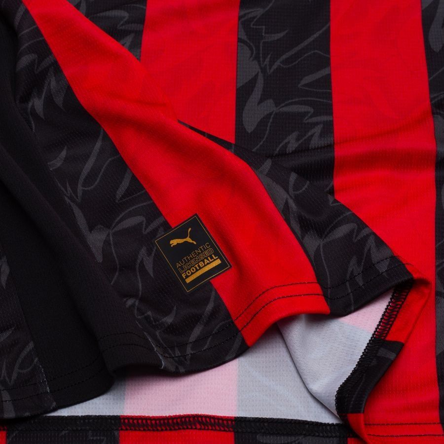 Milan Home Shirt 2025/26 Long Sleeves - Men's-SoccerKits Hub | Buy Soccer Jerseys Online