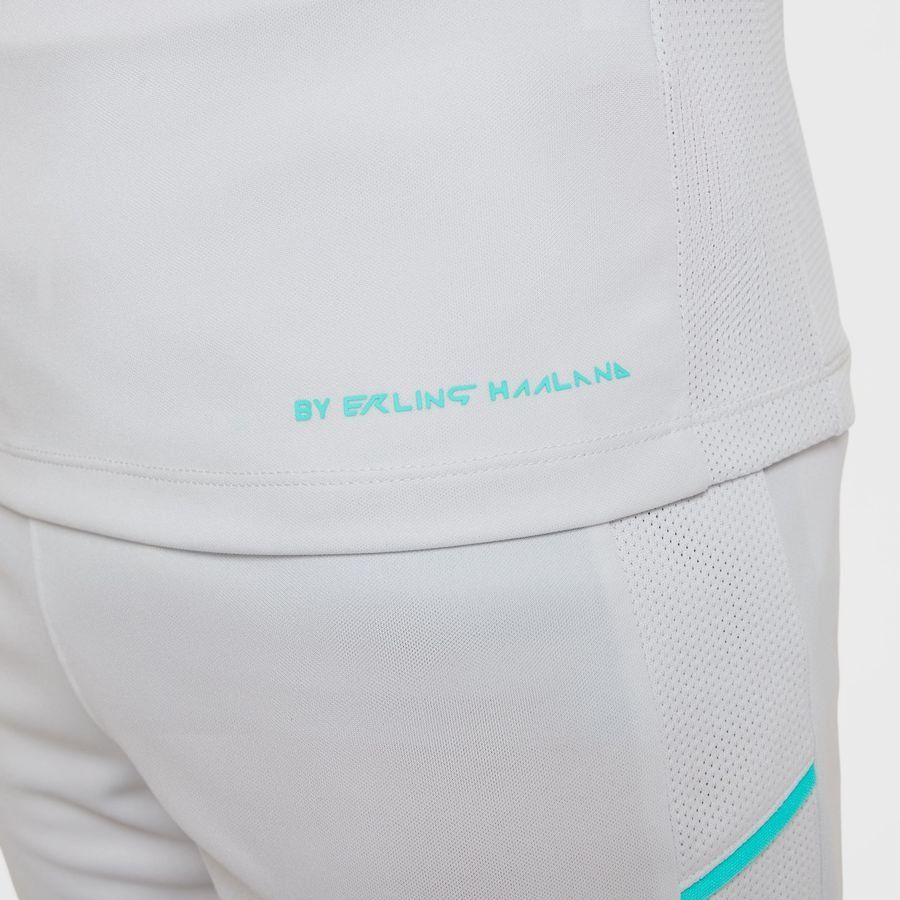 Nike Training T-Shirt Dri-FIT Academy 25 Erling Haaland Personal Edition - Photon Dust/Dynamic Turq Kids-SoccerKits Hub | Buy Soccer Jerseys Online