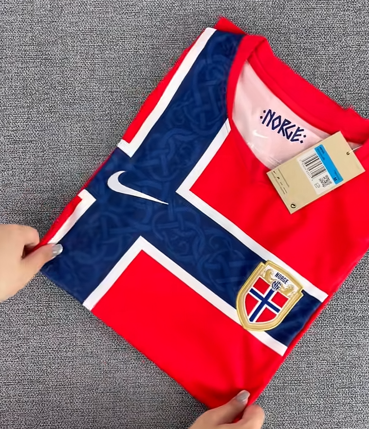 Norway Home Shirt World Cup 2026 Fan Photo 2