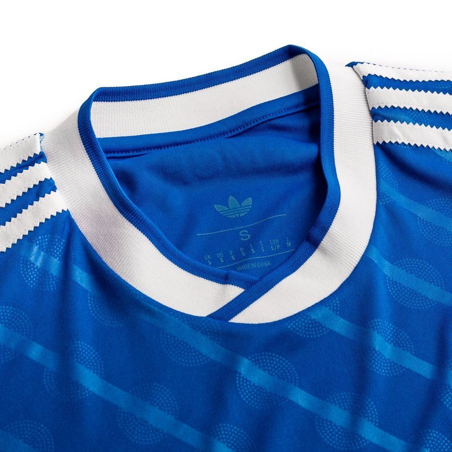 Real Madrid 3rd Shirt 2025/26 - Men's-SoccerKits Hub | Buy Soccer Jerseys Online