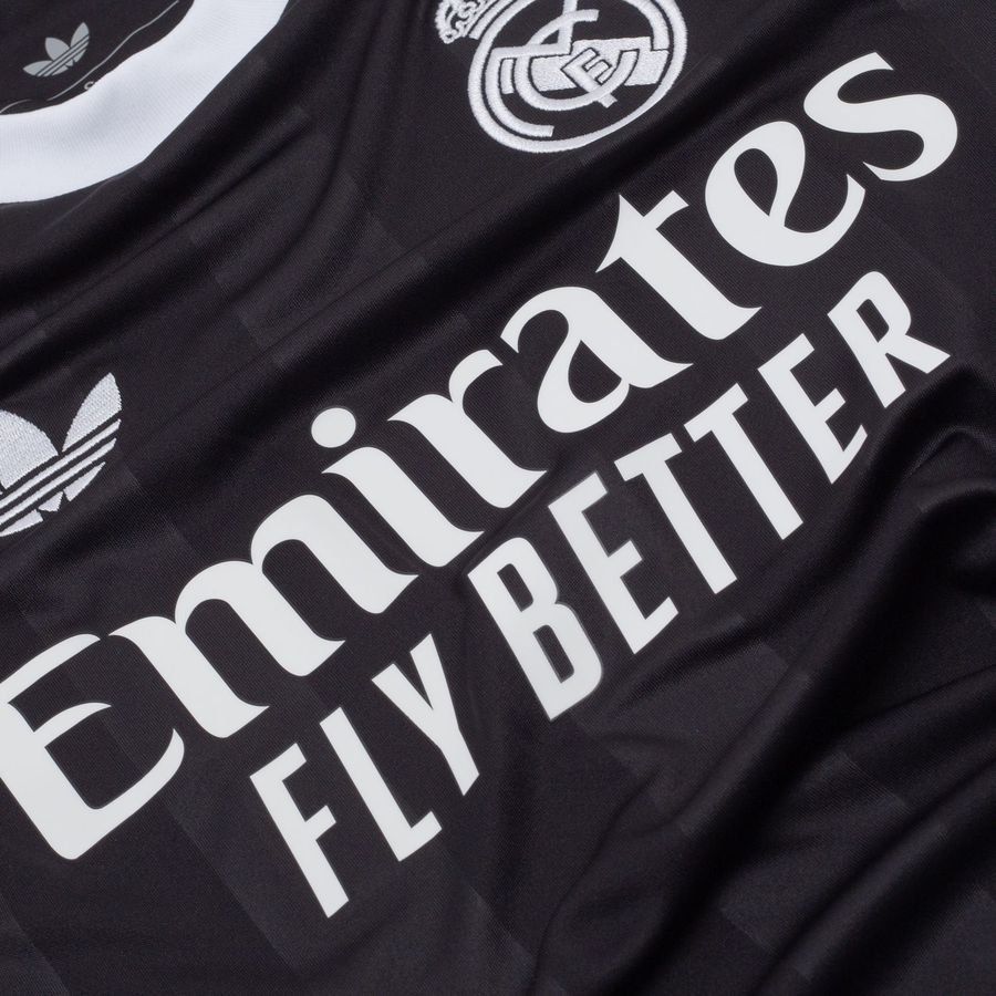 Real Madrid Goalkeeper Shirt 3rd 2025/26 Kids-SoccerKits Hub | Buy Soccer Jerseys Online