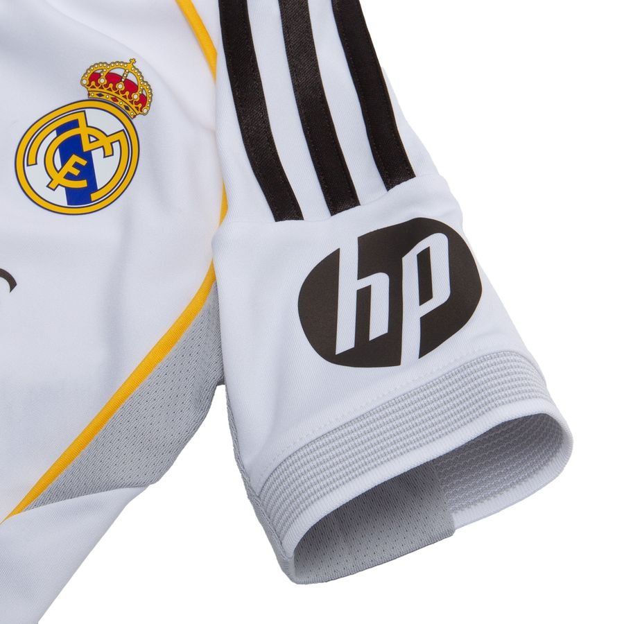 Real Madrid Home Shirt 2025/26 Mini-Kit Kids-SoccerKits Hub | Buy Soccer Jerseys Online