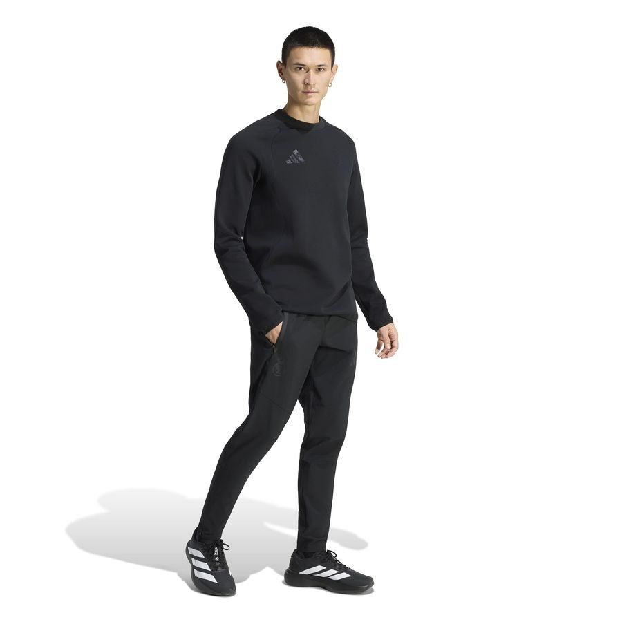 Real Madrid Sweatshirt Vis Tech Travel - Black - Men's-SoccerKits Hub | Buy Soccer Jerseys Online