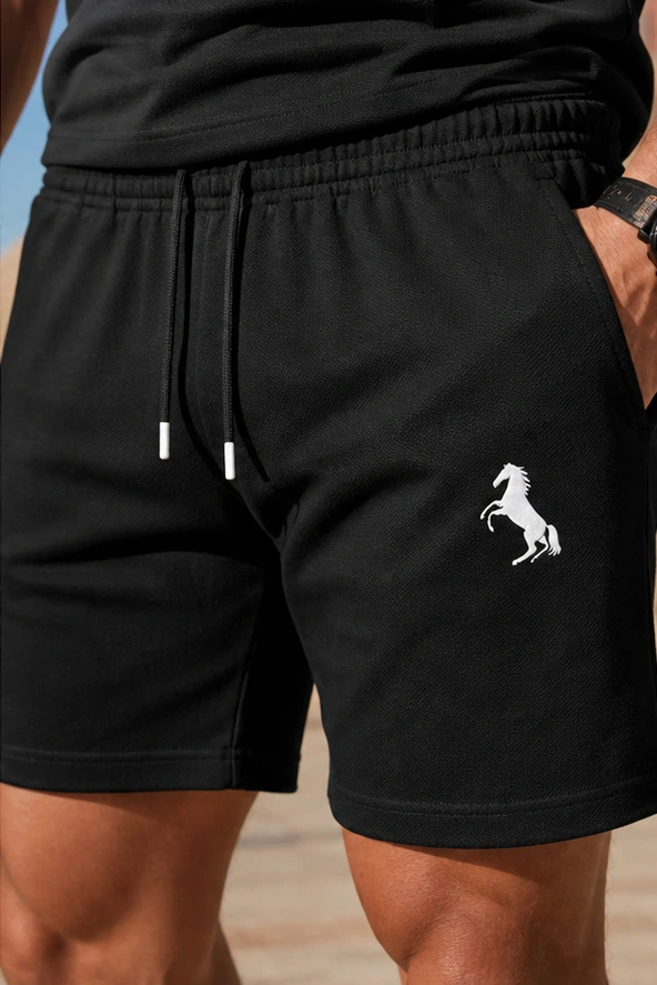 Detail von Bund, Kordelzug, Tasche und Shorts-Saum