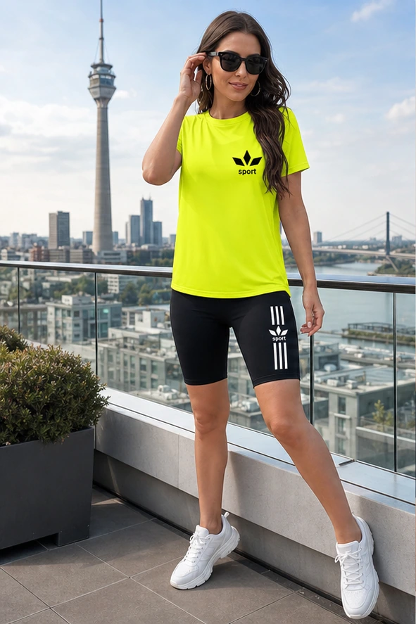 Neongelbes Damen Sport-Set auf der Terrasse