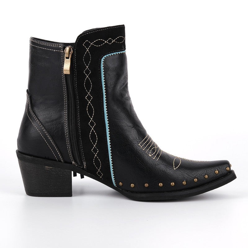 Poined Toe Tassel Buckle Ankle Boots