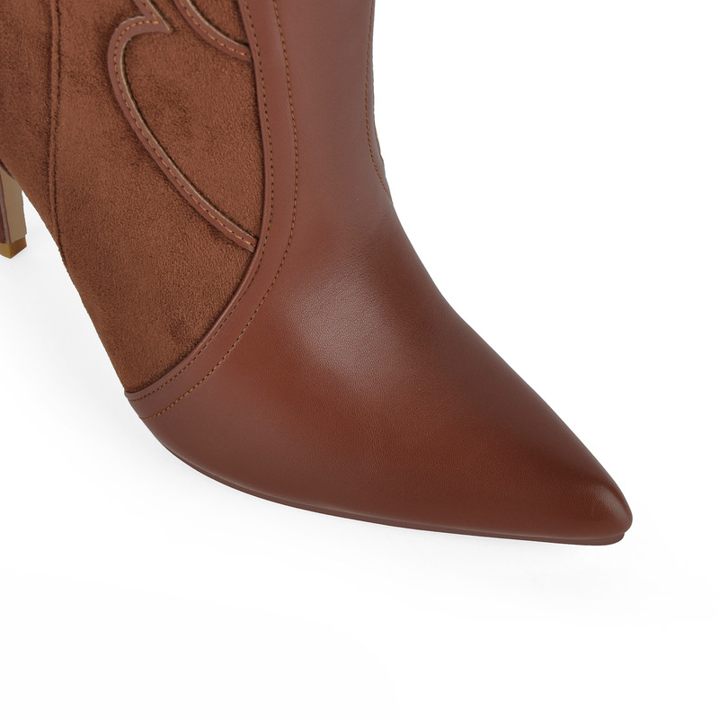 Pointed Toe Embroidery Western Boots