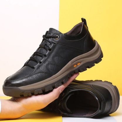 (🎉Reducerea de azi de 50%, se încheie în curând) 🐂 Pantofi ortopedici pentru bărbați din piele de vițel australian autentică 👞Cusuți manual, impermeabili și anti-alunecare ✅ Suport arc - mers confortabil