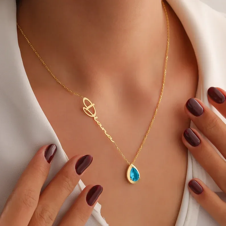 Piatra de nastere minimalista lucrata manual, colier personalizat din aur de 14k cu nume si piatra de nastere, cadou de Ziua Mamei pentru ea, bijuterii din piatra de nastere pentru femei