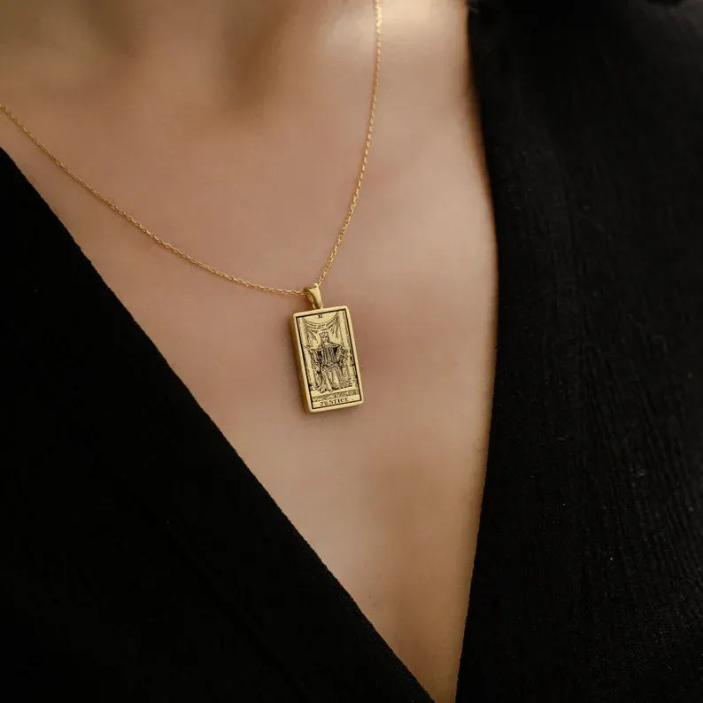 Reducere de 50% pe tot site-ul - 🌟🌈 Colier exclusivist de 14K Carte de Tarot Zodiac față-verso ✨🎁 (Potrivit pentru bărbați și femei) Un cadou perfect pentru mame, soții, soți