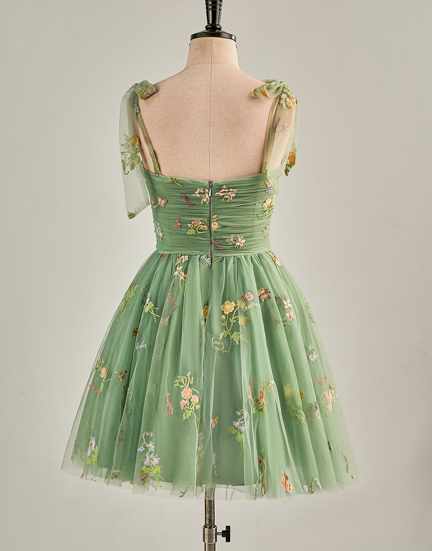 Cute Short Tulle Embroidery Homecoming Dress-LLELLA
