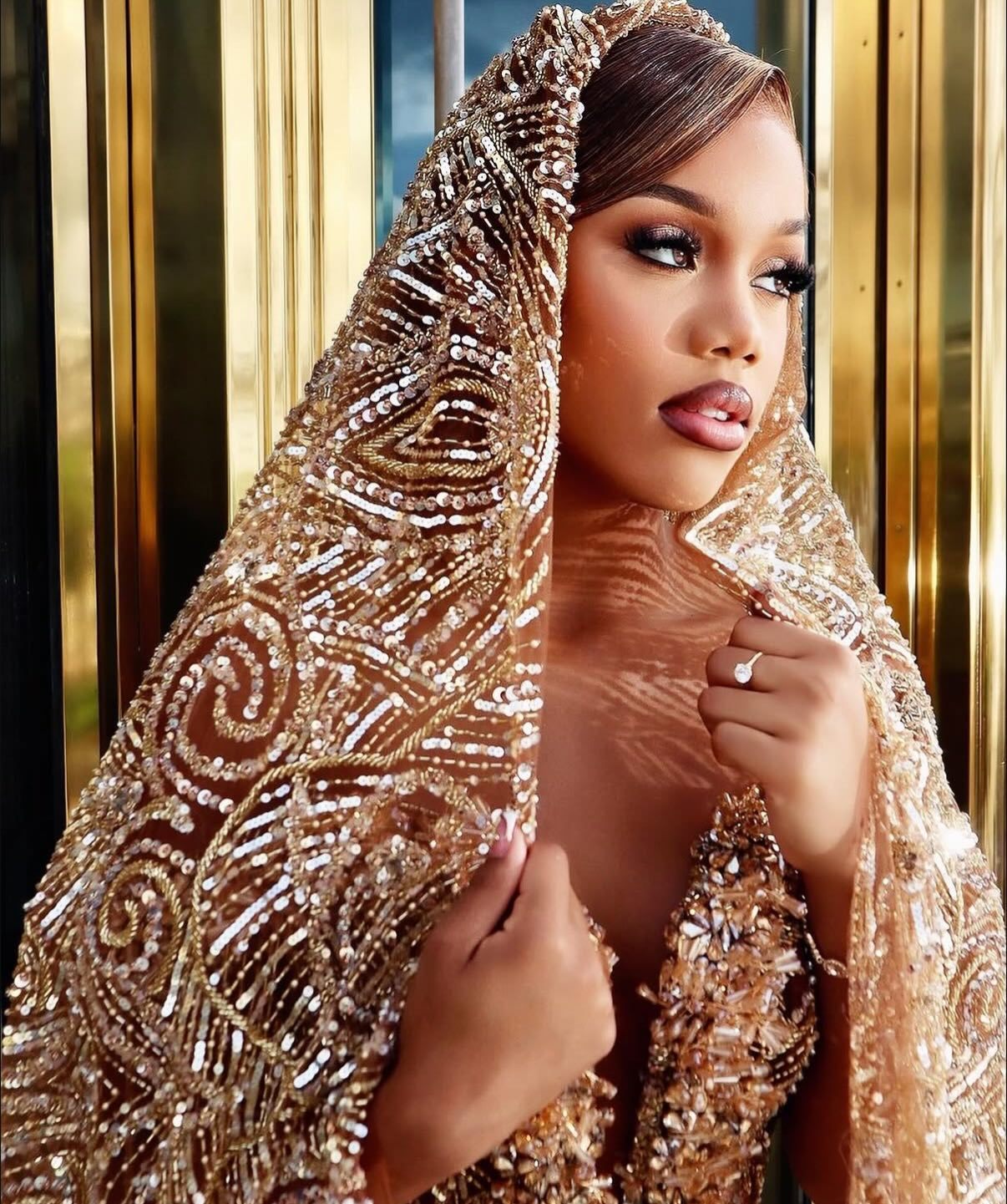 Prom '26 – Champagne Gold Art Deco Crystal Beaded Mermaid Prom Dress with Veil & Crystal Fringe