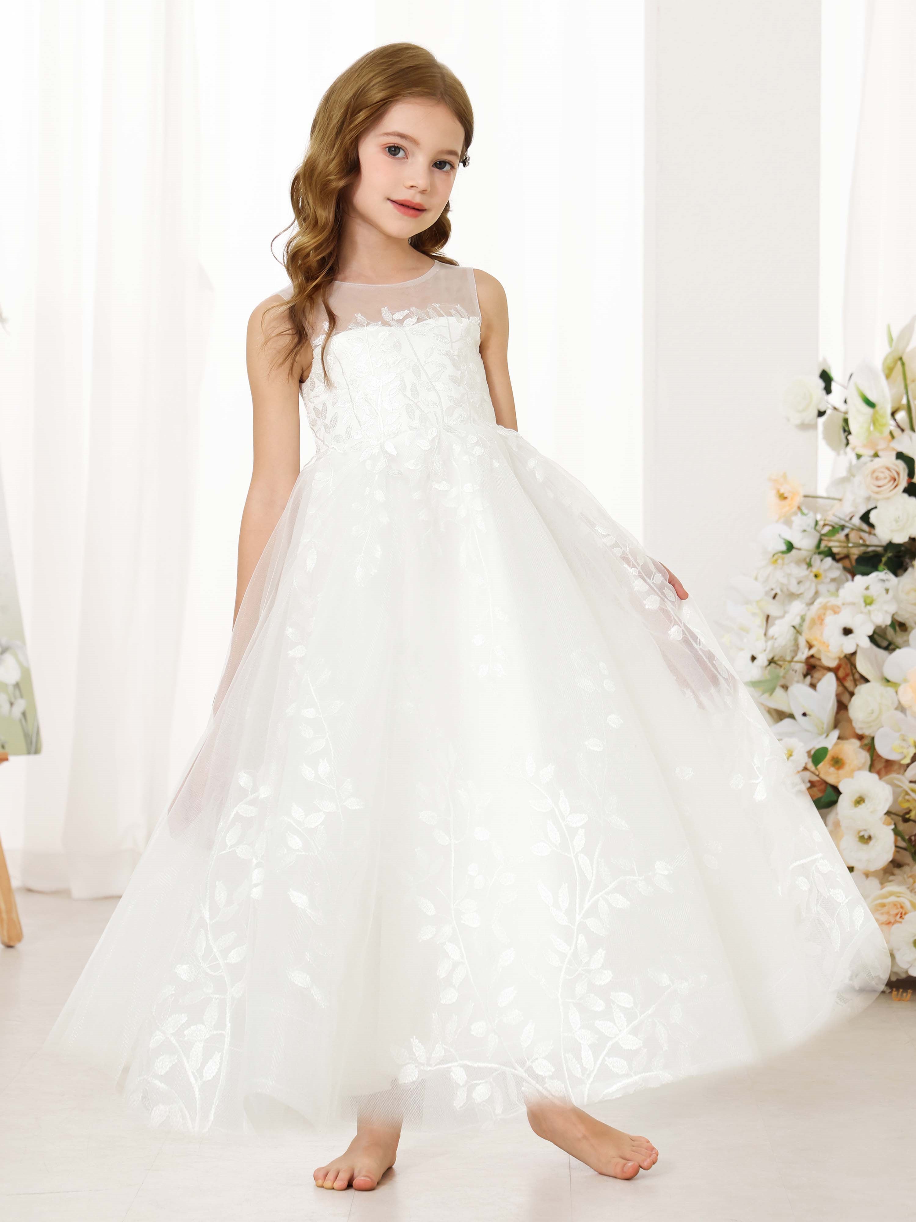 A-Line/Princess Lace Sleeveless Scoop Neck Flower Girl Dresses White Ankle-Length
