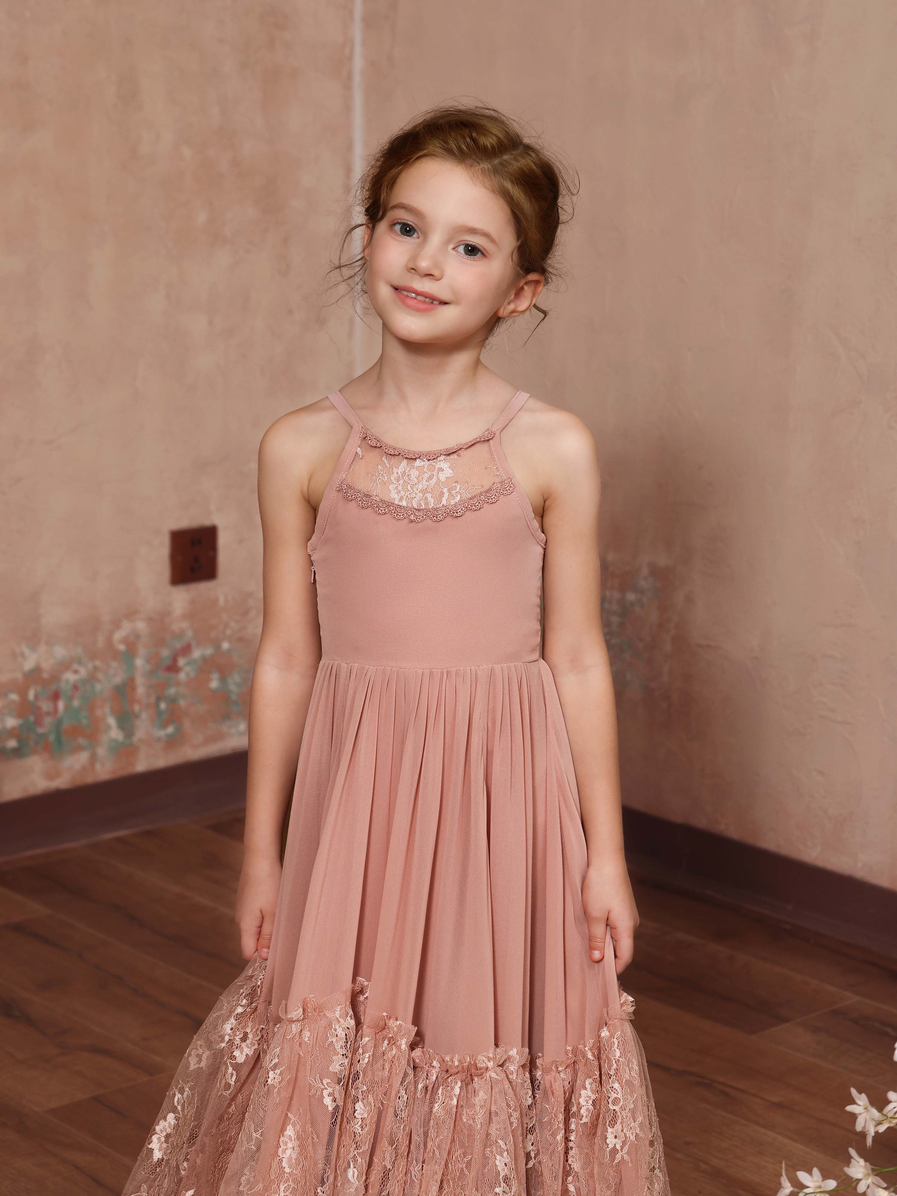 A-Line/Princess Lace Chiffon Sleeveless Scoop Neck Floor-Length Flower Girl Dresses