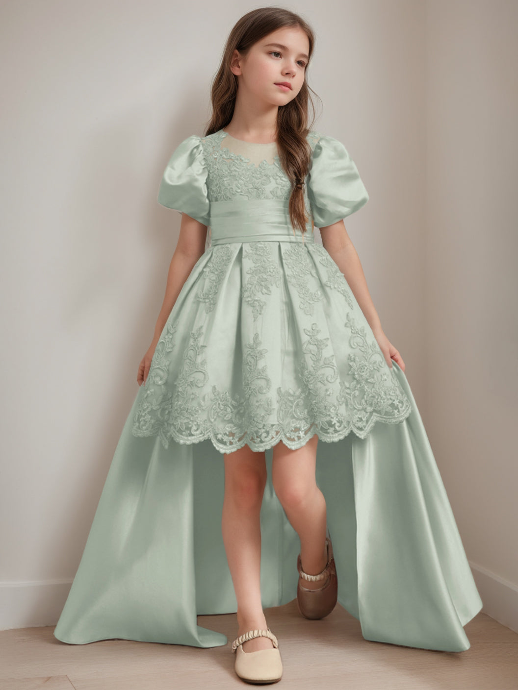 Ball-Gown Scoop Neck Short Sleeves Knee-Length Flower Girl Dress with Appliques Agave
