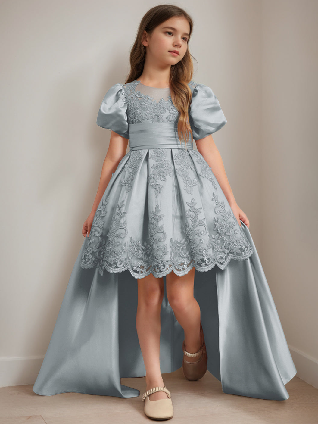 Ball-Gown Scoop Neck Short Sleeves Knee-Length Flower Girl Dress with Appliques Dusty Blue
