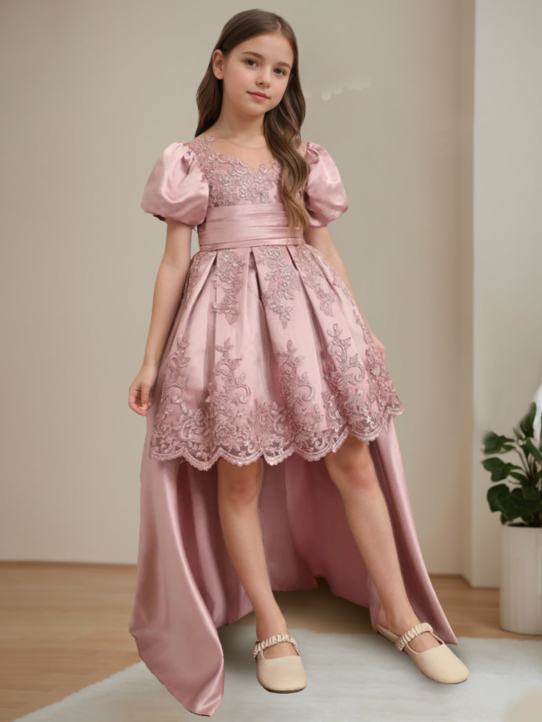 Ball-Gown Scoop Neck Short Sleeves Knee-Length Flower Girl Dress with Appliques Dusty Rose