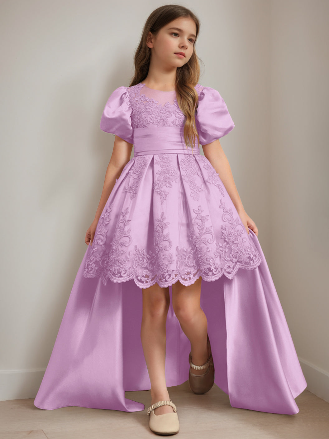 Ball-Gown Scoop Neck Short Sleeves Knee-Length Flower Girl Dress with Appliques Lilac