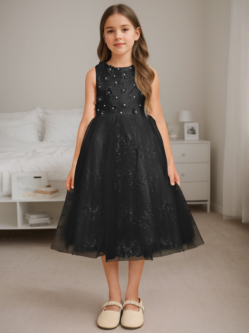 A-Line/Princess Scoop Neck Sleeveless Tea-Length Flower Girl Dress with Beading Black