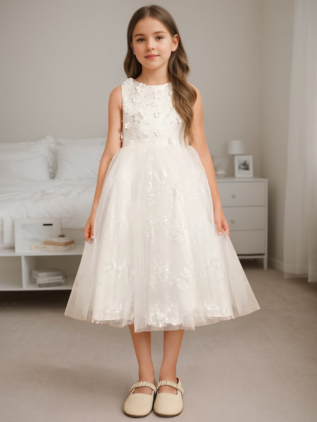 A-Line/Princess Scoop Neck Sleeveless Tea-Length Flower Girl Dress with Beading Ivory