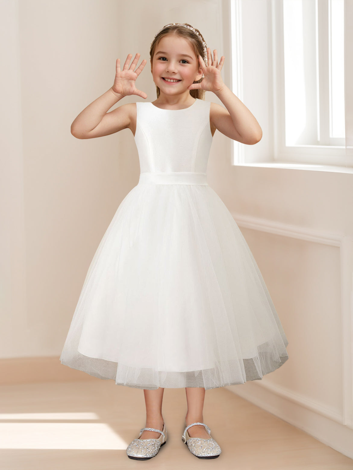 A-Line/Princess Scoop Neck Sleeveless Tea-Length Flower Girl Dress with Bowknot Ivory
