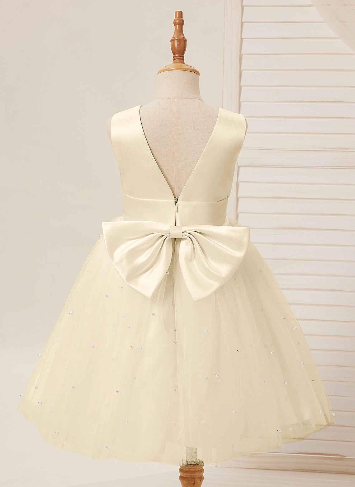Ball-Gown/Princess Satin Tulle Knee-length Flower Girl Dress Champagne