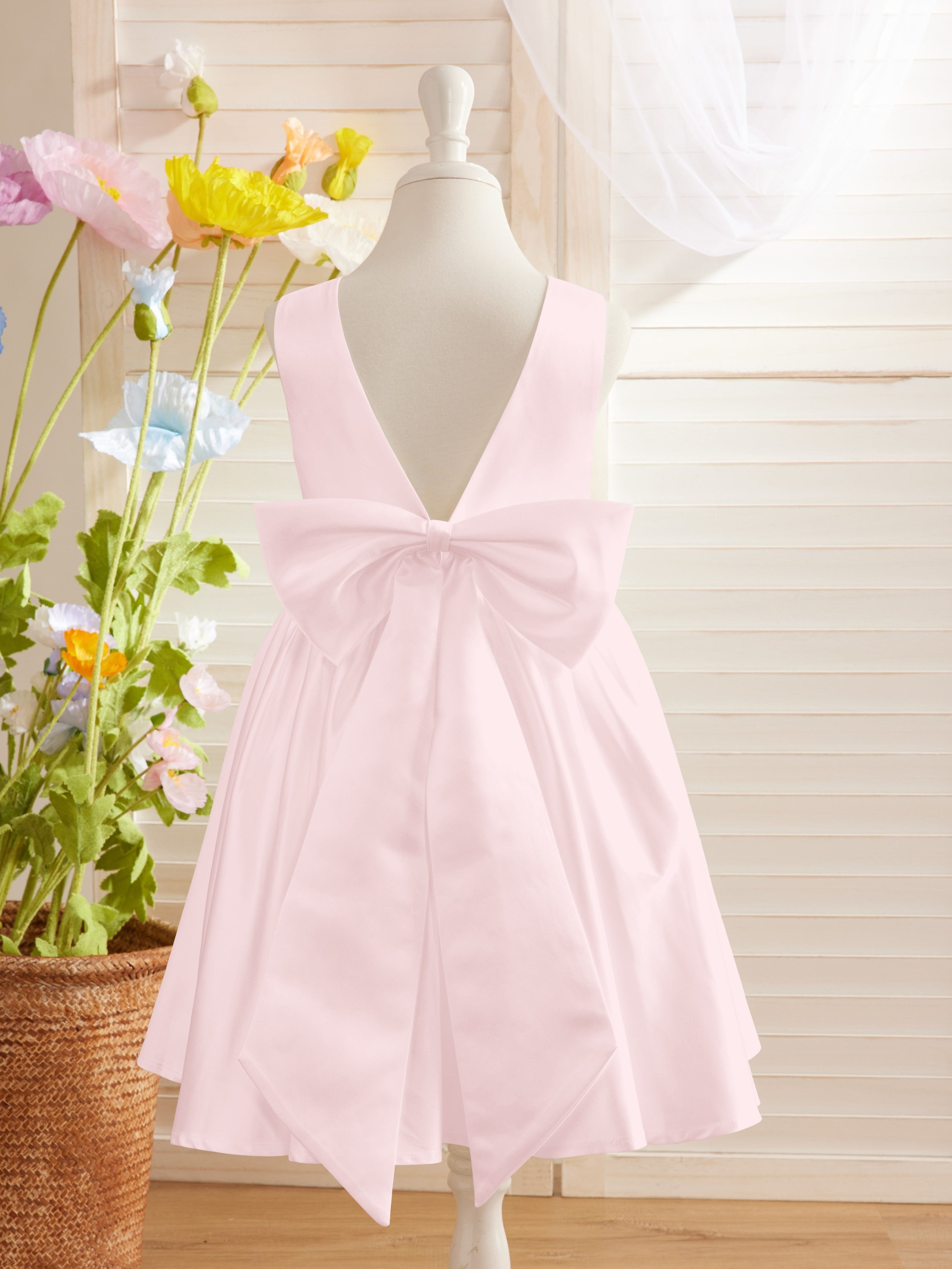 Elegant A-line Satin V-Back Bow Knee-length Flower Girl Dress Blushing Pink
