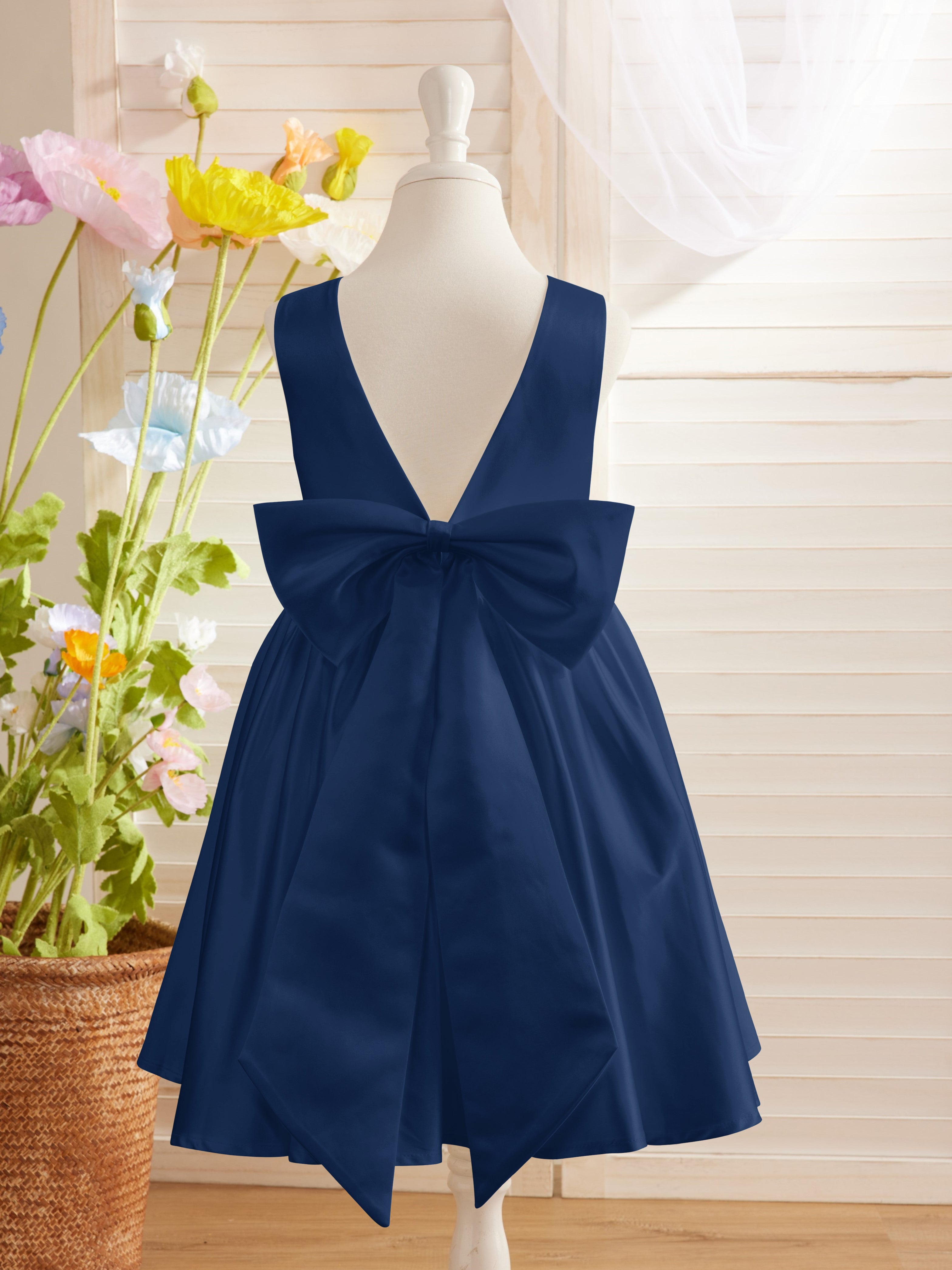 Elegant A-line Satin V-Back Bow Knee-length Flower Girl Dress Navy Blue