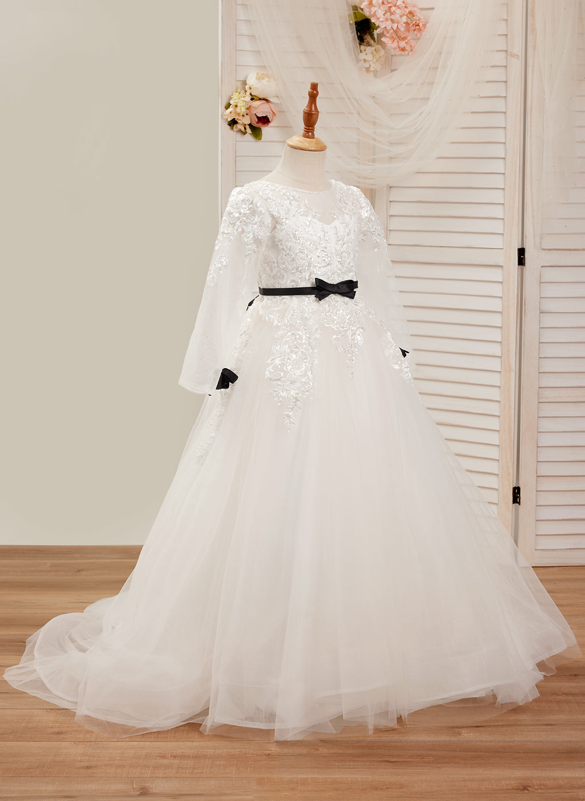 A-line Tulle Sweep Train Ivory First Communion Flower Girl Dress Ivory