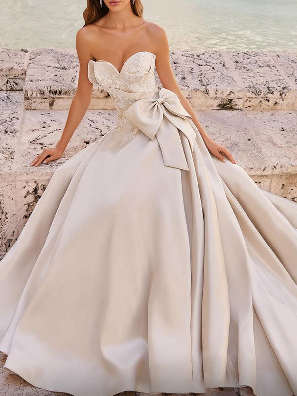 A-Line/Princess Sweetheart Court Train  Sleeveless Wedding Dresses With Bow(s) Blue