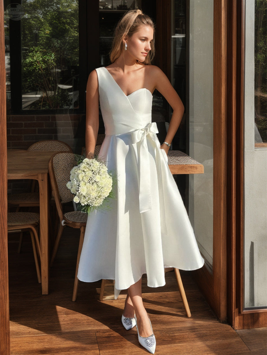 A-Line/Princess One-Shoulder Tea-Length Bowknot Wedding Dress White