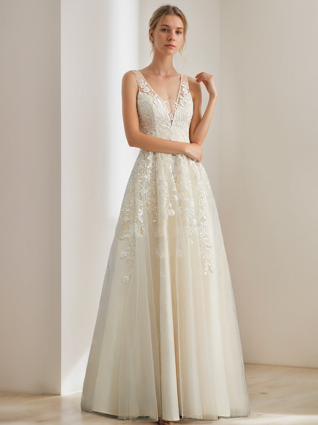 A-Line/Princess Deep V-Neck Sleeveless Floor-Length Long Wedding Dress with Appliques Champagne