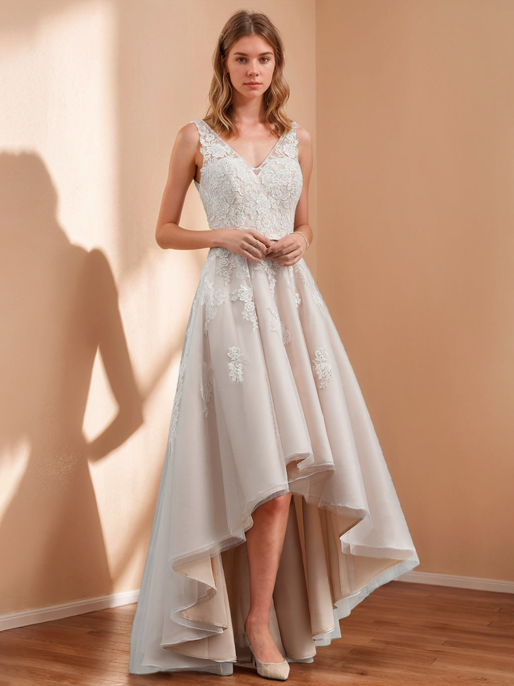 A-Line/Princess V-Neck Sleeveless Asymmetrical  Wedding Dress With Appliques Champagne