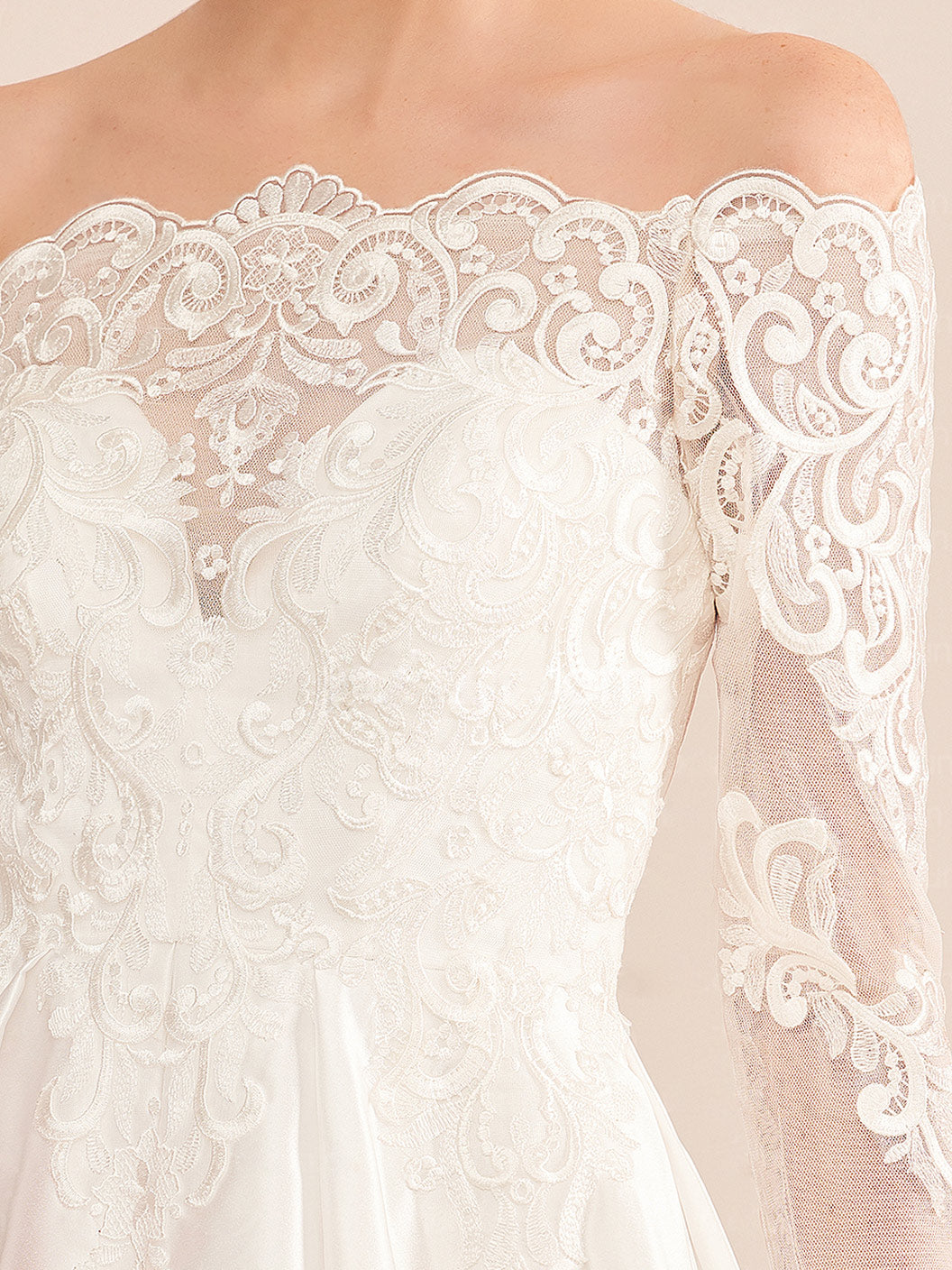 A-Line/Princess Off-the-Shoulder Long-Length Floor-Length Lace Wedding Dress with Appliques Champagne