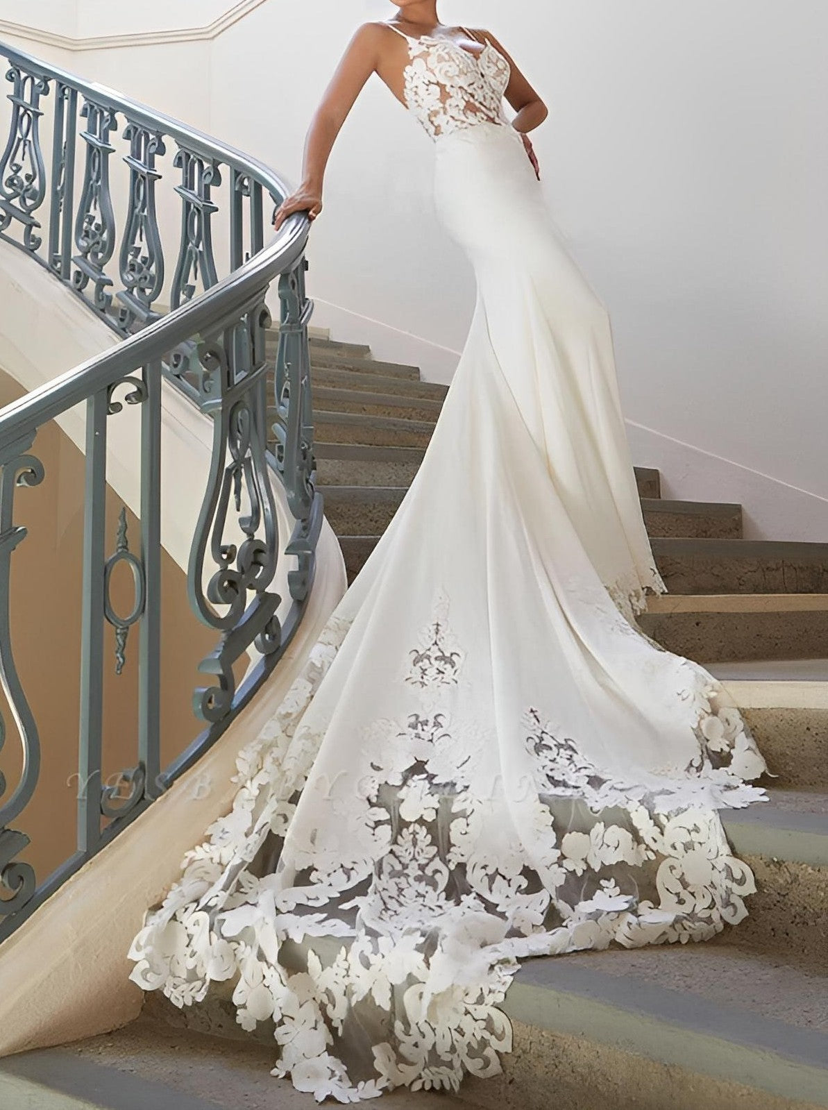 Trumpet/Mermaid V-Neck Floor-length Lace Wedding Dress Champagne