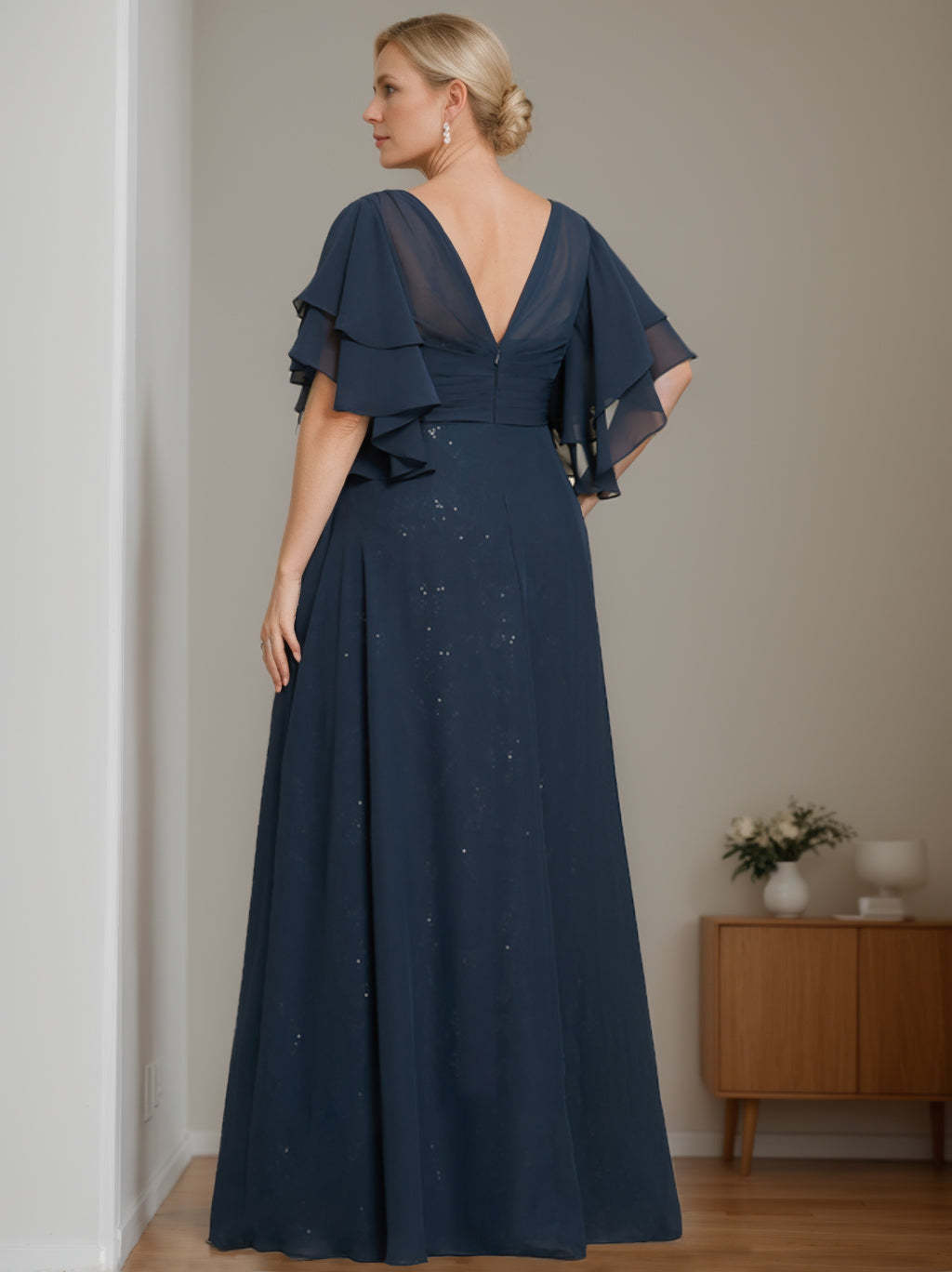 Plus Size Floor-Length Mother of the Bride A-Line Dress with V-Neck and Half Sleeves-LLELLA
