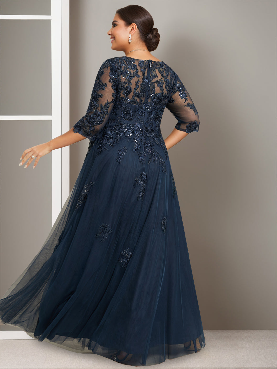 Plus Size Floor-Length A-Line Princess V-Neck Mother of the Bride Dress with Half Sleeves and Sequins-LLELLA