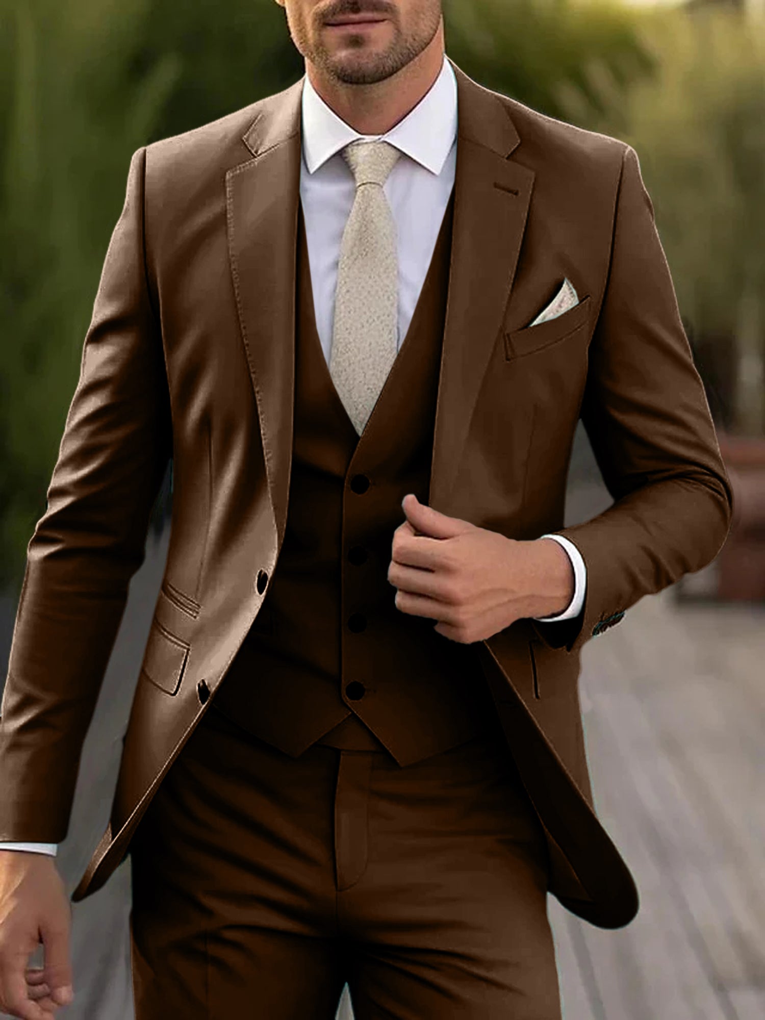 Men's Tailored Fit Single Breasted Two-buttons 3 Pieces Wedding Suits Brown
