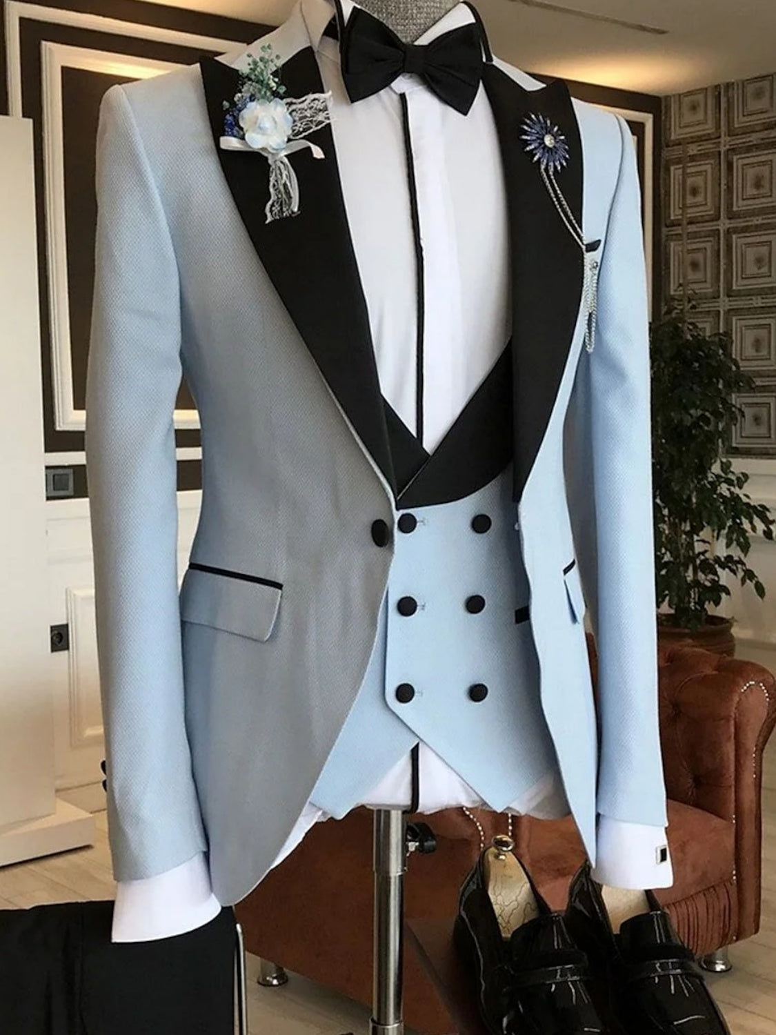 Men's Solid Colored Peak Tailored Fit Single Breasted  Wedding Party Tuxedos 3 Piece Sky Blue