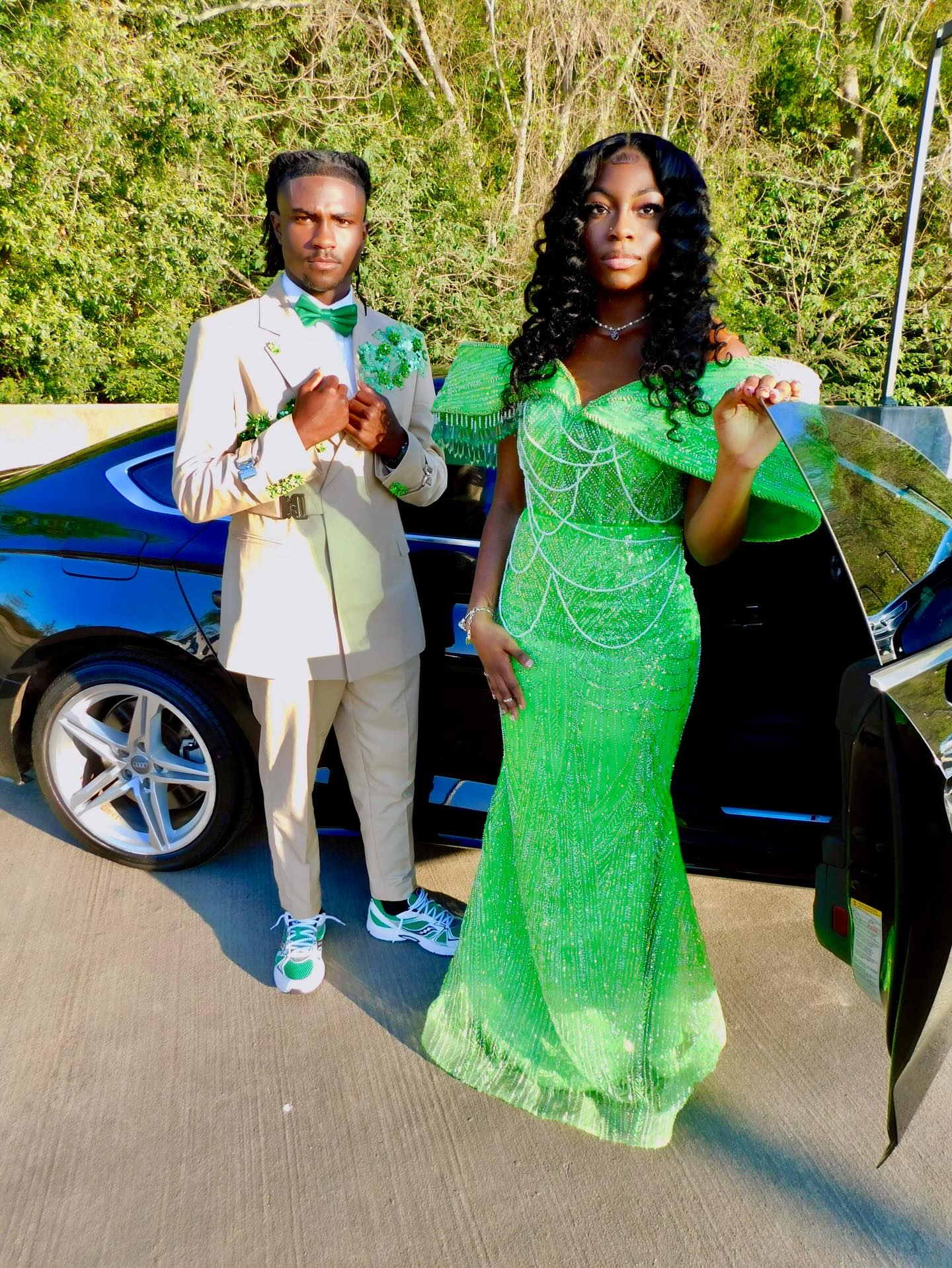Lime Green Gold Off-Shoulder Fringe Puff Sleeve Pearl Chain Drape Crystal Beaded Mermaid Prom Dress