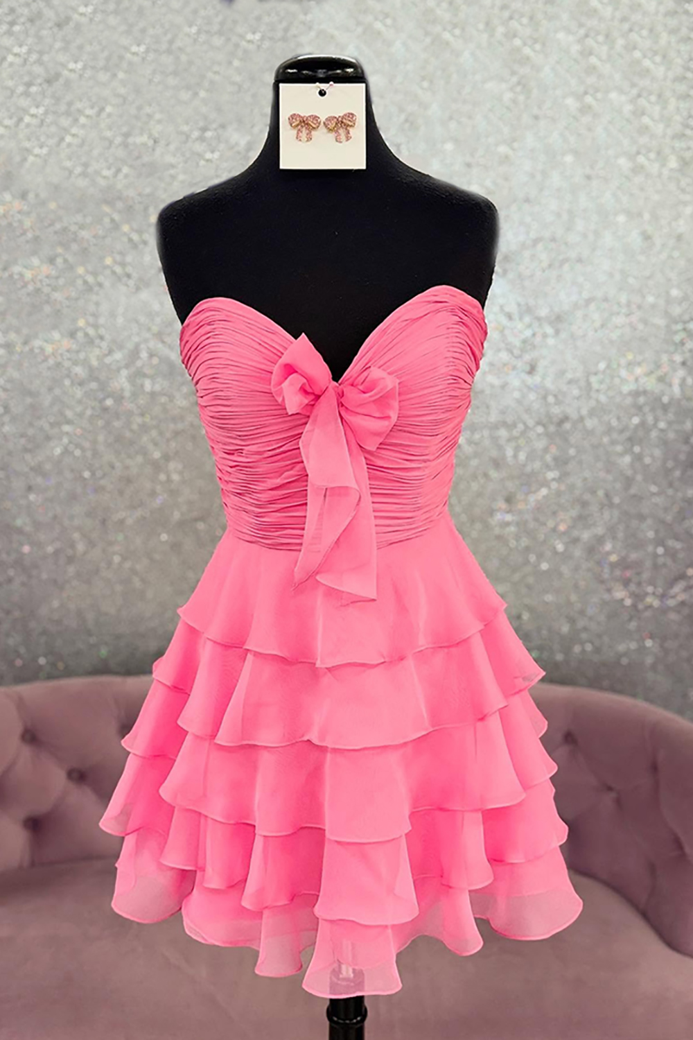 Cute Red Chiffon A Line Sweetheart Short Tiered Homecoming Dress