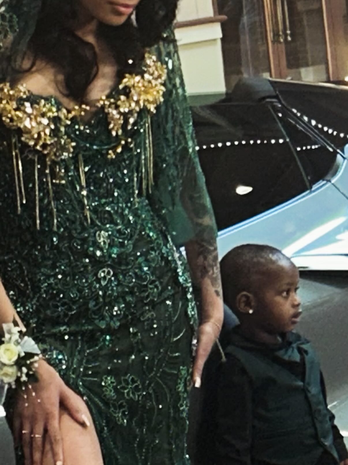 Emerald Empress - Dark Green Sequin Mermaid Prom Dress with Gold Tassel Bodice & Sheer Cape-LLELLA