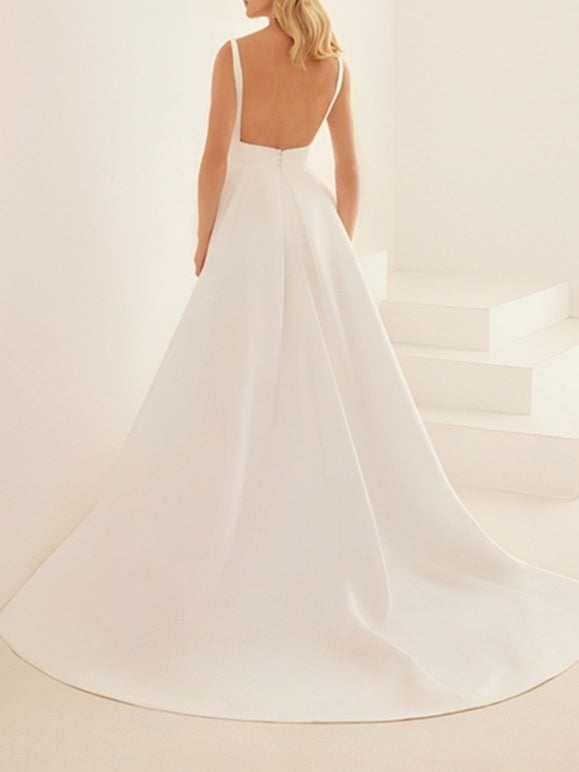 A-Line/Princess V-Neck Floor-length Wedding Dress Champagne