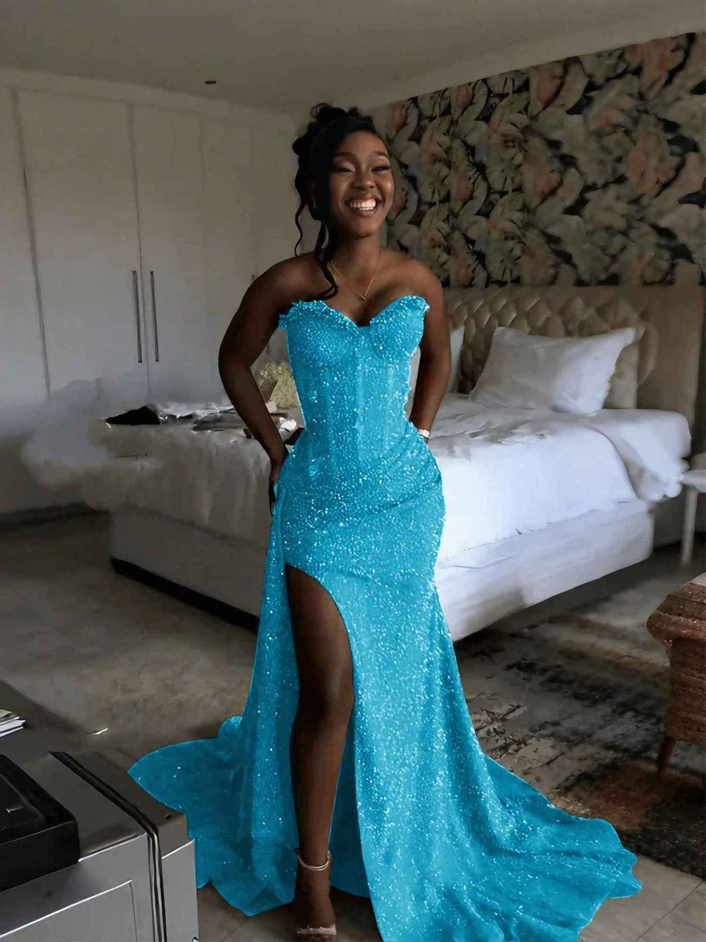 Glitter Strapless Mermaid Sequined Long Prom Dress with Slit