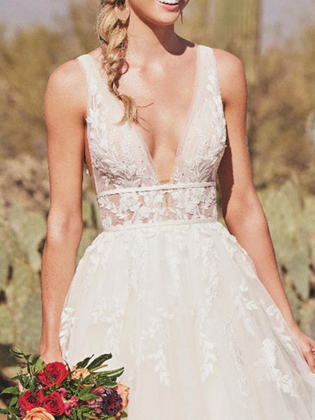 A-Line/Princess V-Neck Floor-length Wedding Dress Pink