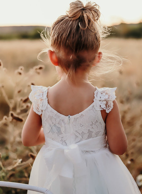 A-Line/Princess Girl Dresses with Sash & Applique Ivory