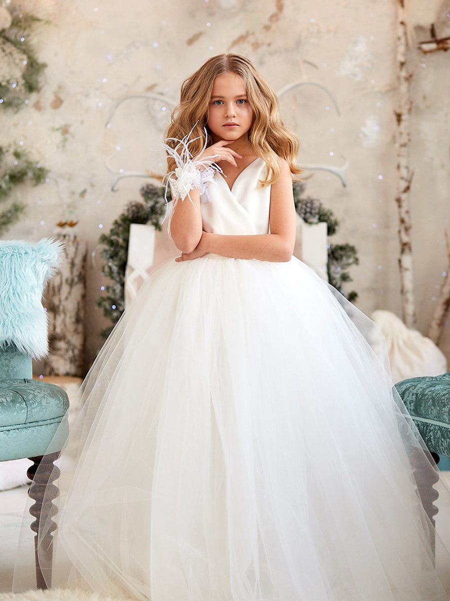 A-Line/Princess V-Neck Sleeveless Flower Girl Dresses with Bowknot White