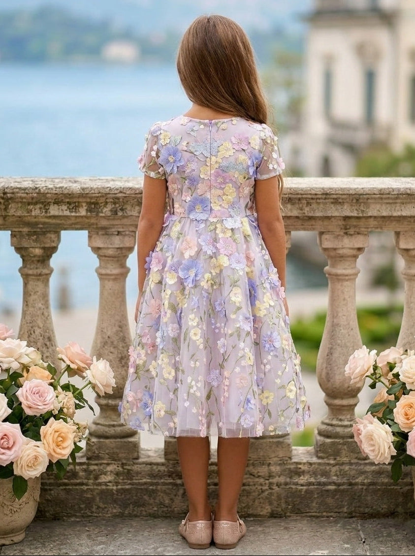 A-Line/Princess Scoop Short Sleeves Tea-Length Flower Girl Dresses Embroidery with 3D Flowers